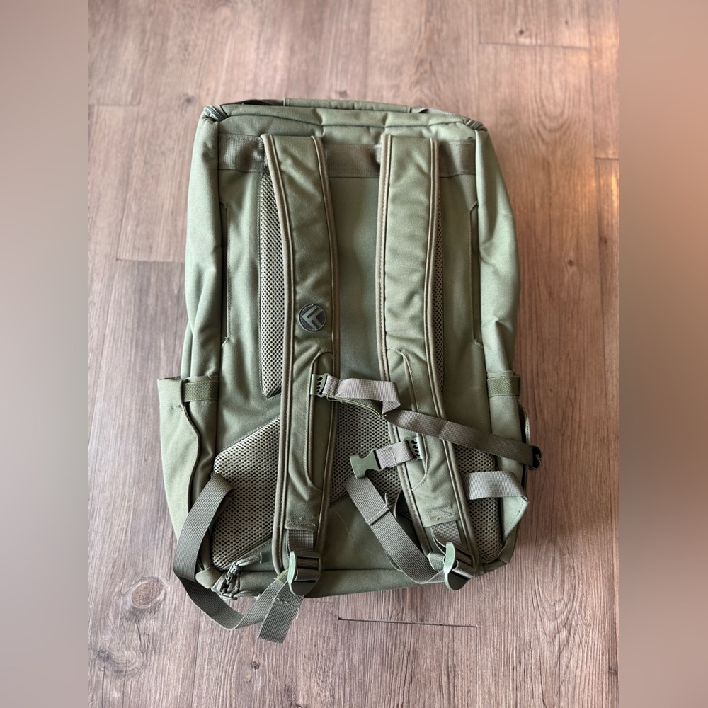 Kong (KNKG) CORE BACKPACK MEDIUM 25L, Green, Gym Bag - Picture 2 of 3